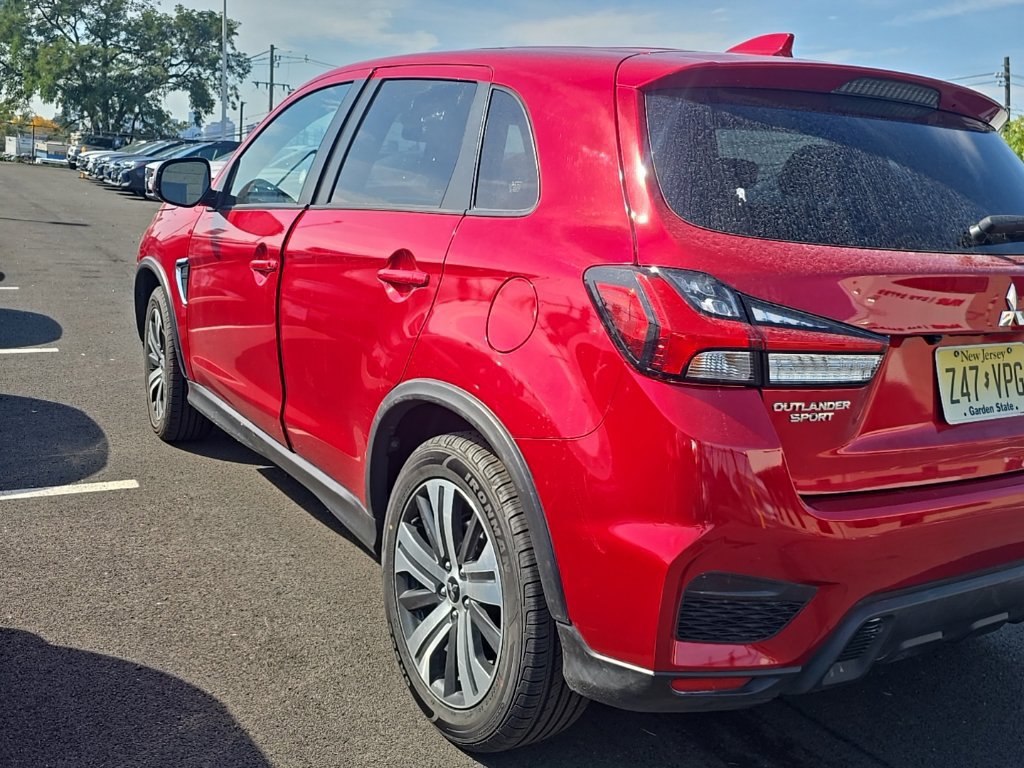 Used 2025 Mitsubishi Outlander Sport SE AWD/4WD image 4