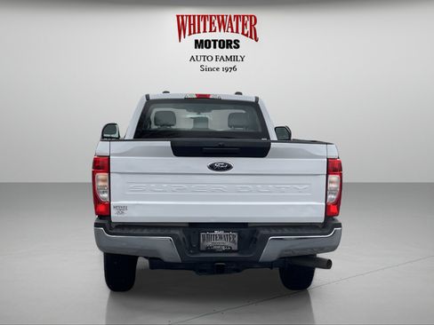 Used 2020 Ford F250 XL w/ Power Equipment Group image 4