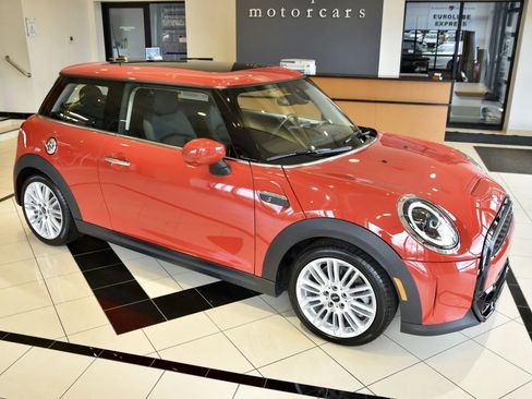 Used 2024 MINI Cooper S FWD image 7