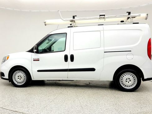 Used 2022 RAM ProMaster City Tradesman FWD image 8