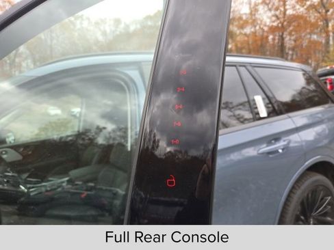 New 2026 Lincoln Aviator Reserve image 32