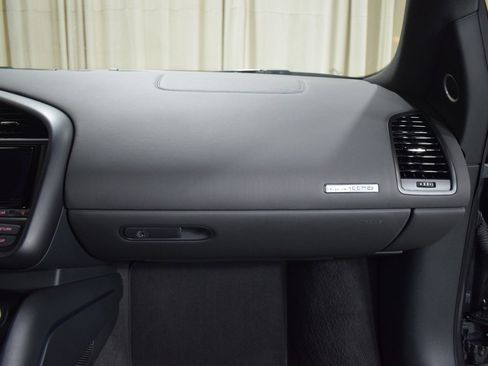 Used 2014 Audi R8 V8 w/ Convenience Package image 22