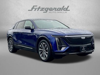 New 2026 Cadillac Lyriq Premium Sport w/ LPO, Floor Liner Package