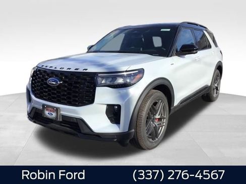 New 2026 Ford Explorer ST-Line w/ ST-Line Street Pack RWD image 1