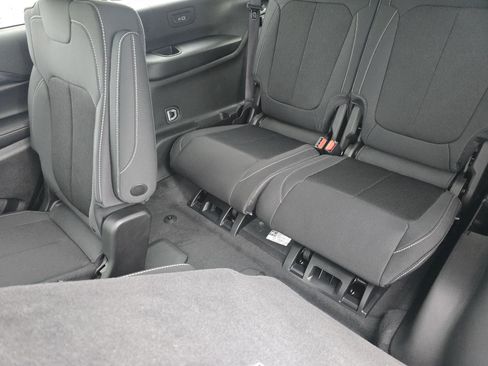New 2026 Jeep Grand Cherokee L 4WD image 25