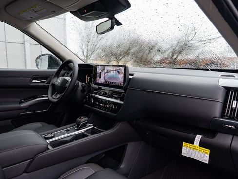 New 2026 Nissan Pathfinder SL AWD/4WD image 29