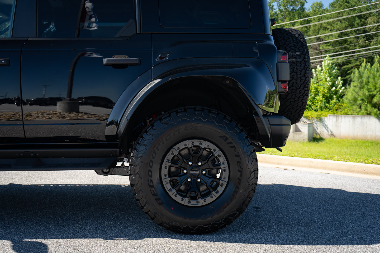 New 2026 Ford Bronco Raptor AWD/4WD image 18