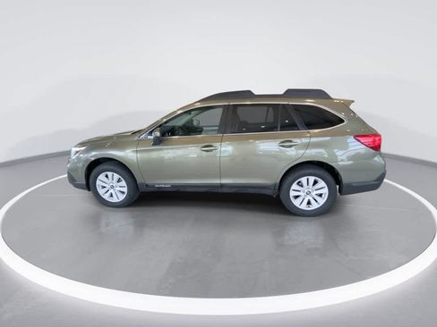 Used 2018 Subaru Outback 2.5i Premium AWD/4WD image 5