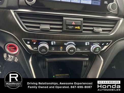 Used 2021 Honda Accord Touring image 10