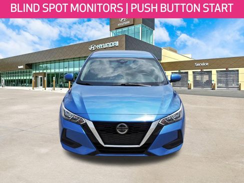 Used 2021 Nissan Sentra SV FWD image 2
