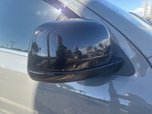 Used 2021 Dodge Durango R/T w/ Technology Group image 17