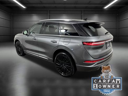 Used 2022 Lincoln Corsair Reserve w/ Equipment Group 201A image 4