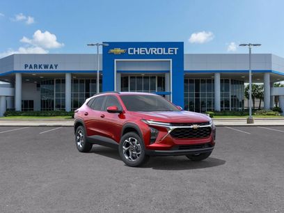 New 2026 Chevrolet Trax LT w/ Driver Confidence Package