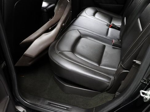 Used 2016 GMC Canyon SLT w/ Driver Alert Package image 28