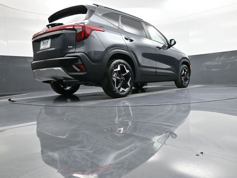 New 2025 Kia Seltos S image 29