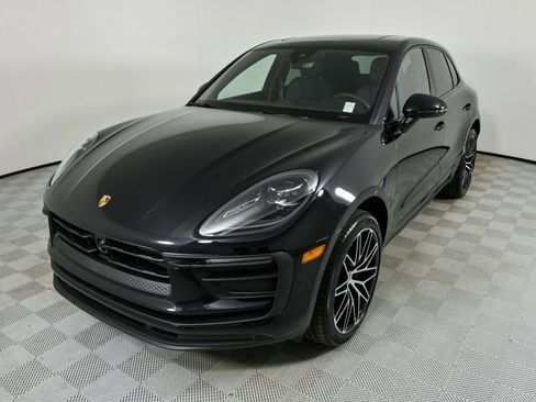 New 2026 Porsche Macan AWD/4WD image 1