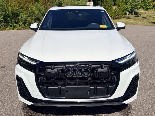 Used 2025 Audi Q7 3.0T Premium Plus w/ Premium Plus Package AWD/4WD image 2