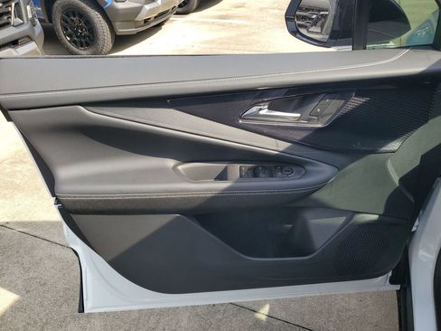 New 2026 Chevrolet Blazer EV LT image 13