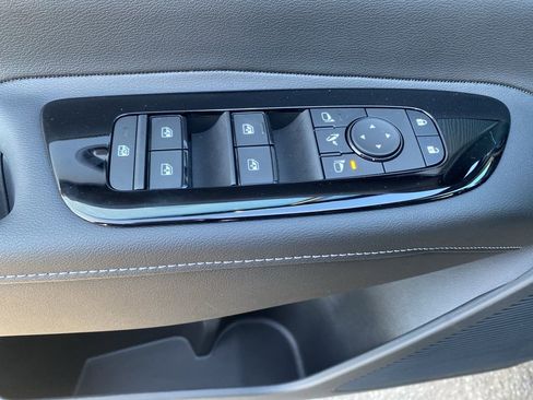 New 2026 Nissan Murano Platinum image 14