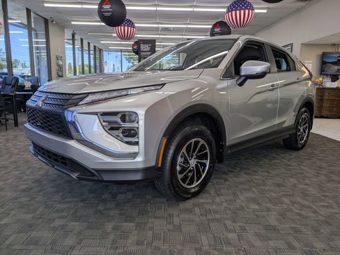 Used 2026 Mitsubishi Eclipse Cross ES AWD/4WD image 6