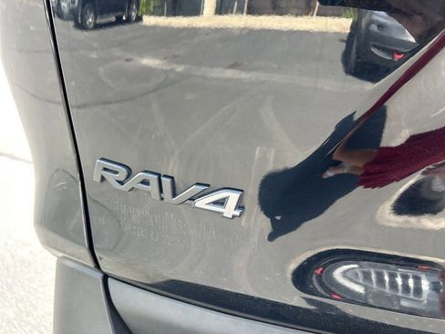 Used 2022 Toyota RAV4 Adventure AWD/4WD image 15