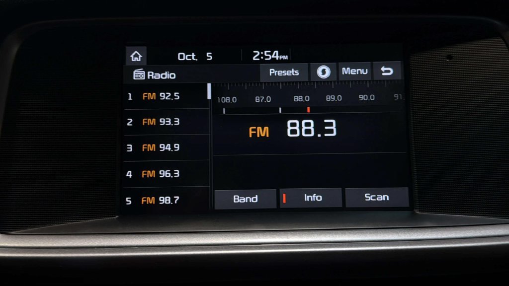 Used 2018 Kia Optima S w/ Panoramic Sunroof Package FWD image 26