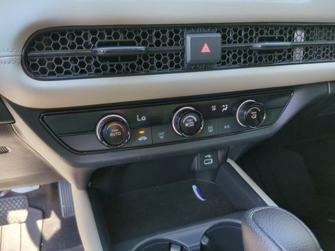 Certified 2024 Honda HR-V LX image 27