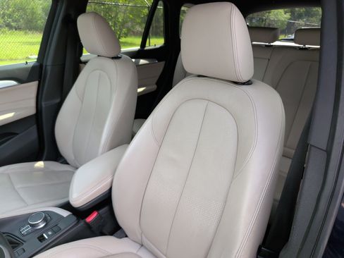 Used 2019 BMW X1 sDrive28i w/ Convenience Package FWD image 24