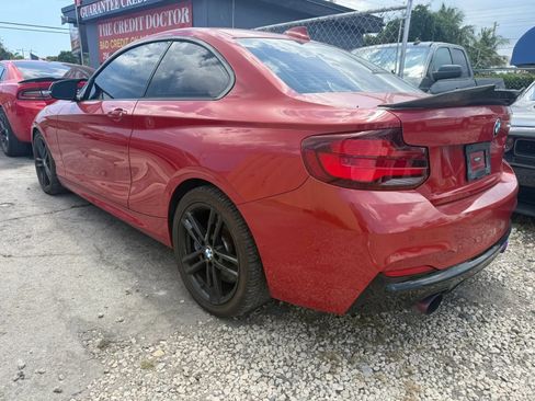 Used 2020 BMW 230i Coupe w/ M Sport Package RWD image 2