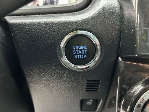 Used 2023 Toyota 4Runner TRD Off-Road Premium w/ Off Road Premium Plus Package image 17