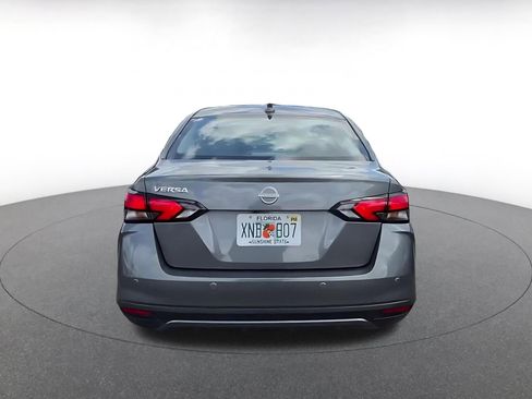 Used 2025 Nissan Versa SV FWD image 12