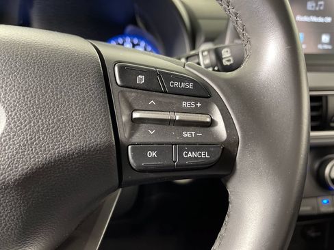 Used 2021 Hyundai Kona SEL FWD image 29