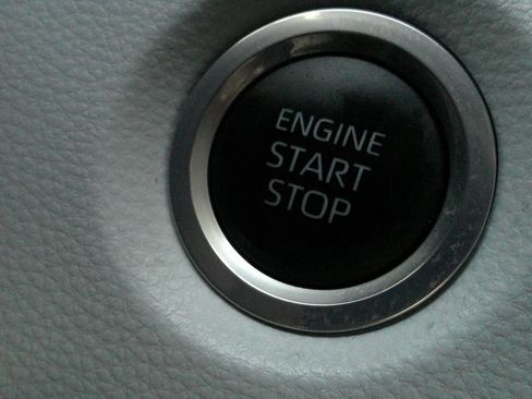 Used 2024 Toyota Corolla SE image 24