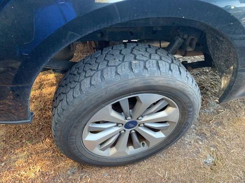 Used 2017 Ford F150 XL w/ Equipment Group 101A Mid image 9