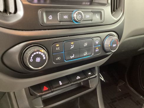 Used 2021 Chevrolet Colorado W/T w/ WT Convenience Package AWD/4WD image 25