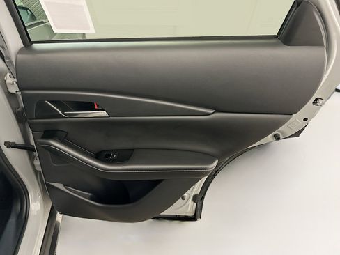 Used 2025 MAZDA CX-30 AWD 2.5 S w/ Preferred Package image 32