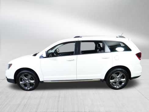 Used 2015 Dodge Journey Crossroad w/ Flexible Seating Group AWD/4WD image 4
