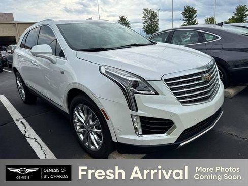 Used 2018 Cadillac XT5 Platinum w/ Driver Assist Package AWD/4WD image 1