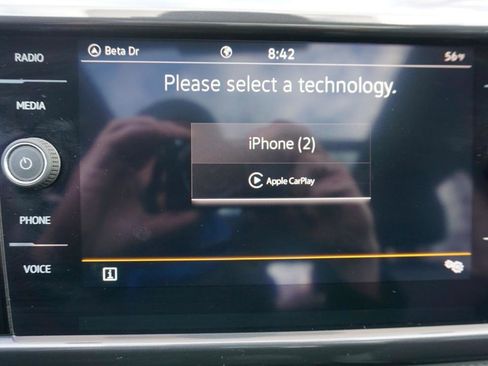 Used 2022 Volkswagen Taos SEL w/ Panoramic Sunroof Package image 22