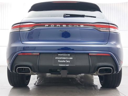 New 2026 Porsche Macan AWD/4WD image 6