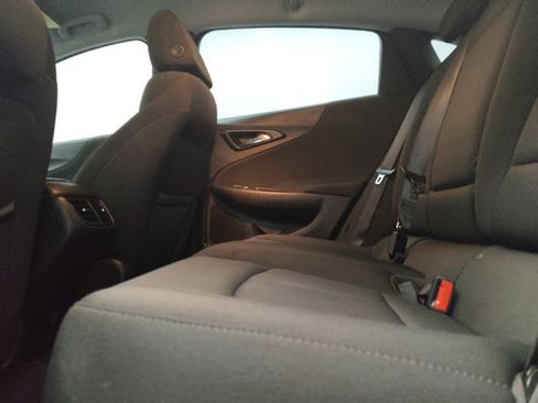 Used 2021 Chevrolet Malibu LT FWD image 18