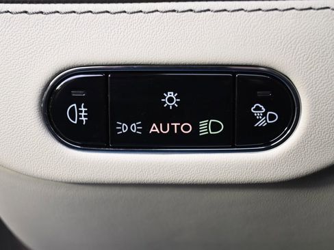 New 2026 Bentley Flying Spur Plug-In Hybrid image 29