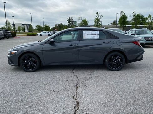 New 2026 Hyundai Elantra Sport FWD image 4