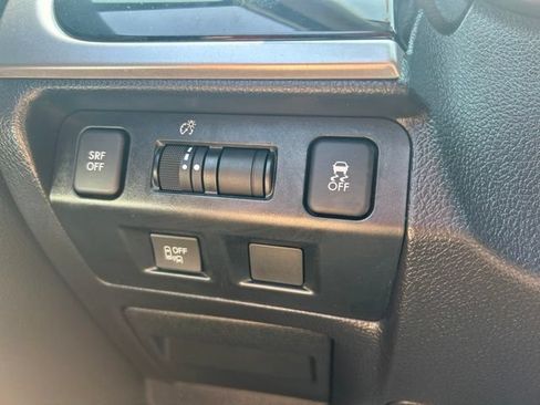 Used 2017 Subaru Crosstrek 2.0i Limited AWD/4WD image 20