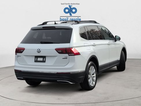 Used 2018 Volkswagen Tiguan SE image 10