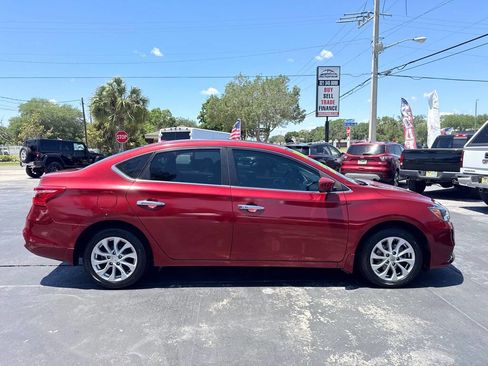 Used 2018 Nissan Sentra SV w/ Premium Package (P01) FWD image 3