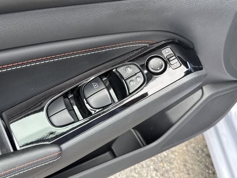 Used 2023 Nissan Altima 2.5 SR w/ SR Premium Package FWD image 15