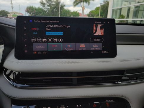 New 2027 INFINITI QX60 Luxe w/ Family Package FWD image 20