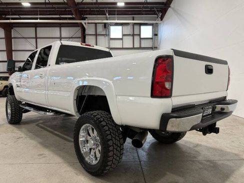 Used 2007 Chevrolet Silverado 2500 LT w/ Heavy-Duty Power Package image 11