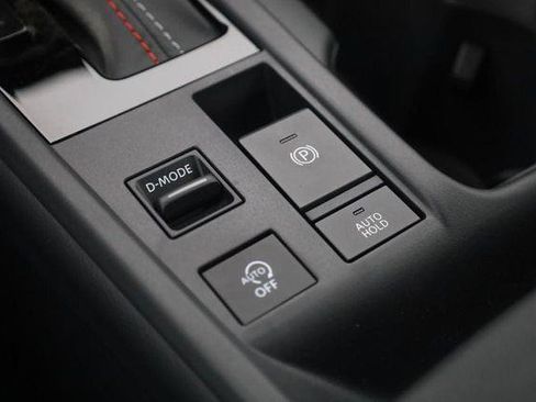 New 2026 Nissan Sentra SR w/ Floor Mat Package FWD image 18
